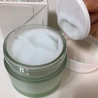 김정문알로에 큐어 큐어 알로에 리프레쉬 젤리 세럼, 큐어 알로에 하이드로 젤리 크림 — 5점을 준 리뷰어가 2021년 3월 올린 사용 사진
