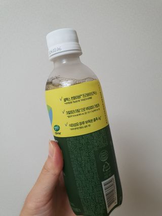 더그레잇티 콤부차 [매일유업] 더그레잇티 44kcal 콤부차 300ml *12개입 (오리지널 6개+베리리치 6개) — 5점을 준 리뷰어가 2023년 7월 올린 사용 사진
