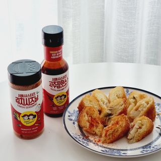 [서울시스터즈] 김치시즈닝 국내 최초 뿌려먹는 김치파우더 100g 1개+ 신제품 고추장 핫소스 185g 1개 — 5점을 준 리뷰어가 2021년 9월 올린 사용 사진