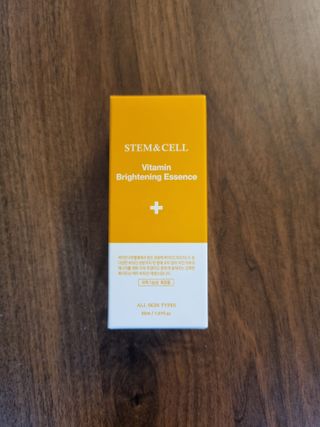체르엠 스템앤셀 비타민 브라이트닝 에센스 30ml 1개 — 5점을 준 리뷰어가 2022년 1월 올린 사용 사진