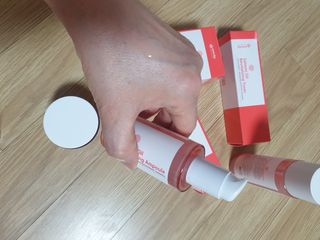 아이앤립 / EYENLIP 아이앤립 연어오일 리바이탈라이징 토너+앰플+크림 3종 세트 — 4.5점을 준 리뷰어가 2021년 6월 올린 사용 사진