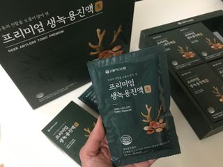 서울약사신협 약사신협_생녹용 진액_70ml x 30포 — 4점을 준 리뷰어가 2021년 7월 올린 사용 사진