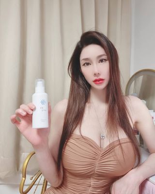 AYU25[아유트웬티파이브] 피부건강에 꼭 필요한 pH 약산성 와일드 로즈토너 — 5점을 준 리뷰어가 2021년 5월 올린 사용 사진