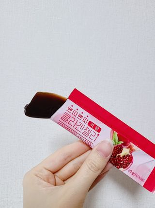헬스업_쁘띠쁘띠석류콜라겐젤리_20g x 14포 — 4.5점을 준 리뷰어가 2021년 3월 올린 사용 사진