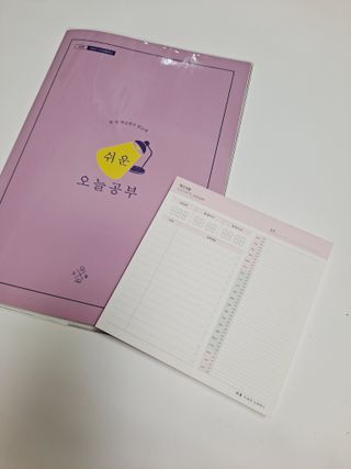 리훈 쉬운 오늘공부 스터디플래너+메모생활 30분 공부 떡메모지 — 5점을 준 리뷰어가 2022년 2월 올린 사용 사진