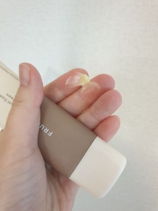 [후르디아] 끈적임 없는 착한성분 비건  핸드크림 3종 — 5점을 준 리뷰어가 2021년 11월 올린 사용 사진