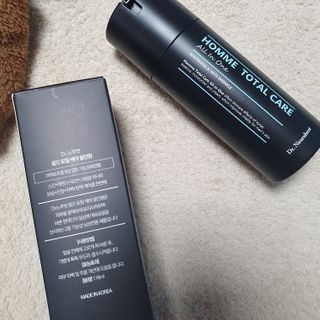 Dr.느루벗 느루벗 옴므 토탈 케어 올인원 118ml 남자 남성 스킨 로션 에센스 크림 화장품 — 5점을 준 리뷰어가 2021년 3월 올린 사용 사진