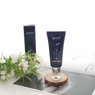 아이앤립 / EYENLIP 아이앤립 루센트 비비크림 2 Color — 5점을 준 리뷰어가 2021년 6월 올린 사용 사진