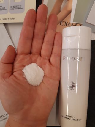 나우 [리브엠] 화해 1등 클렌징 파우더! 모공&피지 말끔순삭 — 5점을 준 리뷰어가 2023년 9월 올린 사용 사진