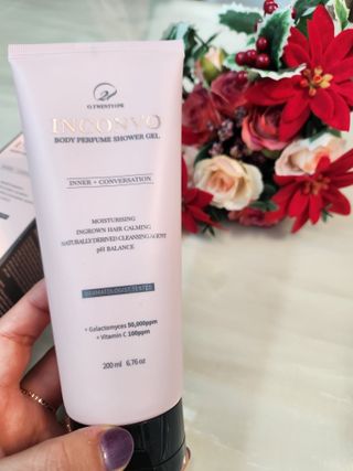 오투에니원 인컨보 바디 퍼퓸 샤워 젤 200ml — 5점을 준 리뷰어가 2023년 1월 올린 사용 사진