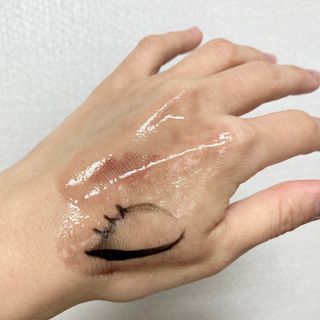 스킨큐어 산다화 순한 클렌징 동백 오일 200ml — 5점을 준 리뷰어가 2023년 4월 올린 사용 사진