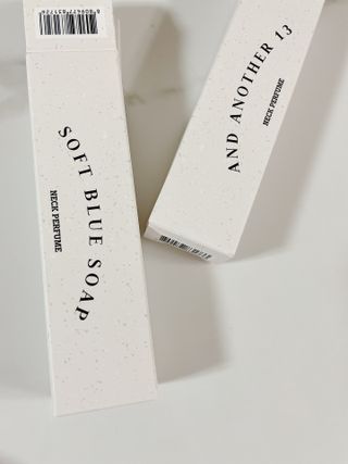 멈칫(MUMCHIT) 넥퍼퓸 NECKPERFUME 2가지 향 — 3점을 준 리뷰어가 2021년 11월 올린 사용 사진