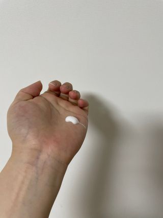 더마비 프레쉬 모이스처 바디 로션 — 5점을 준 리뷰어가 2021년 6월 올린 사용 사진
