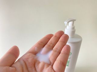 유이크 바이옴 레미디 바디 워시 — 5점을 준 리뷰어가 2022년 11월 올린 사용 사진