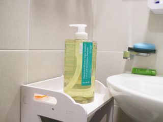 닥터시드 페퍼민트 앤 레몬 비건 비듬케어 쿨 탈모 샴푸 (1000ml) — 5점을 준 리뷰어가 2024년 1월 올린 사용 사진