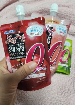 ORIHIRO 오리히로 곤약젤리 제로칼로리 130g 4종 4팩(맛별로 1팩씩) — 5점을 준 리뷰어가 2023년 1월 올린 사용 사진