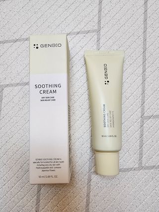 젠바이오 코스메틱스 젠바이오수딩크림]   가려운 피부 & 아토피 원픽 크림 — 5점을 준 리뷰어가 2022년 10월 올린 사용 사진
