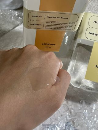 [녹산] 비건 대나무 밸런싱 수분 토너 + 비건 바이오 비타 에센스 — 4.5점을 준 리뷰어가 2022년 10월 올린 사용 사진