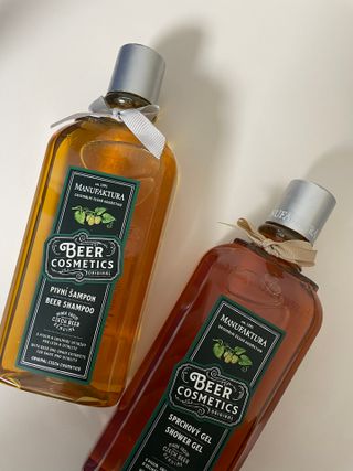 체코 비건화장품 마뉴팍투라 향좋은 천연 맥주샴푸 맥주샤워젤 — 5점을 준 리뷰어가 2022년 5월 올린 사용 사진