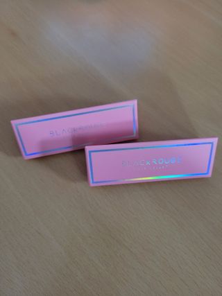 [블랙루즈] 로즈 벨벳 립스틱 택1+랜덤1 — 5점을 준 리뷰어가 2020년 12월 올린 사용 사진