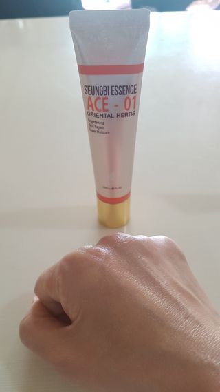 조아산코스메틱 에이스원 크림 + 에이스원 스킨 — 5점을 준 리뷰어가 2022년 4월 올린 사용 사진