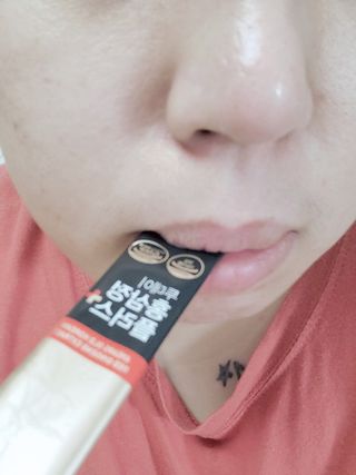 서울약사신협_투데이홍삼정플러스스틱_10g x 30포 — 5점을 준 리뷰어가 2020년 12월 올린 사용 사진