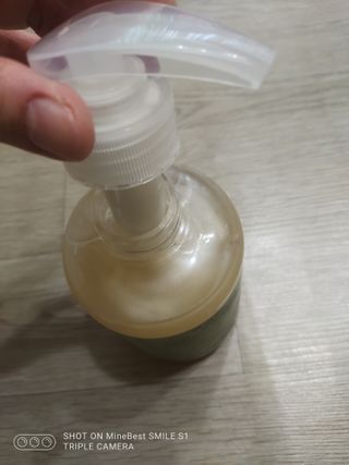 빅그린 카렌듈라(지성두피용)&시카(중건성두피용)탈모샴푸500ml-택1,빅그린 프리미어바이옴탈모앰플팩 60ml — 5점을 준 리뷰어가 2022년 12월 올린 사용 사진