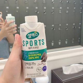 셀렉스스포츠 셀렉스 스포츠 드링크 초콜릿 _ 330ml x 12팩 — 5점을 준 리뷰어가 2021년 12월 올린 사용 사진