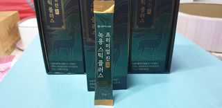 서울약사신협_프리미엄 진 녹용스틱 플러스10g x 30포 — 5점을 준 리뷰어가 2021년 7월 올린 사용 사진