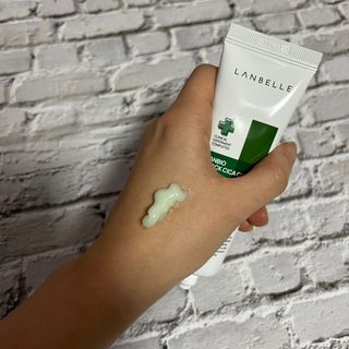 랑벨 랑바이오 블랙 시카 크림 50ml(블랙비 프로폴리스, 시카 4종, 판테놀 10 함유) — 5점을 준 리뷰어가 2023년 2월 올린 사용 사진
