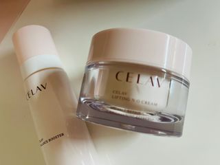 프리마인 바르기만 하면 철벽 스킨케어+24시간 마스크팩 효과. 셀라브 리제너레이팅 시스템 부스터+크림 세트 — 5점을 준 리뷰어가 2023년 4월 올린 사용 사진