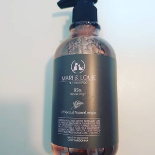 마리앤루이펫샴푸 [mari and louie pet shampoo] — 5점을 준 리뷰어가 2021년 5월 올린 사용 사진