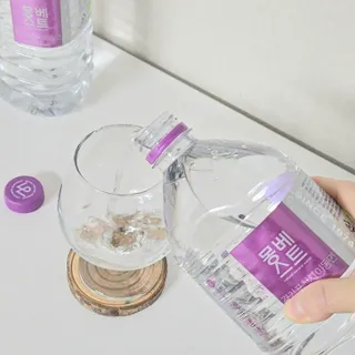 몽베스트 MONTBEST 1L 12입 — 5점을 준 리뷰어가 2022년 2월 올린 사용 사진