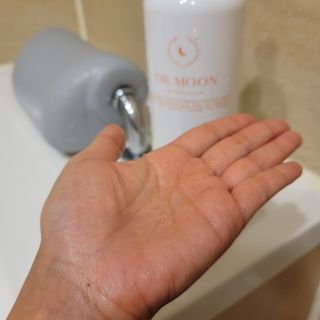 프리[닥터문] 유산균 락토케어 질경초 여성청결제 1000ml (젤타입) — 5점을 준 리뷰어가 2022년 5월 올린 사용 사진