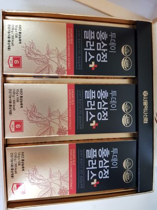 서울약사신협_투데이홍삼정플러스스틱_10g x 30포 — 5점을 준 리뷰어가 2021년 6월 올린 사용 사진