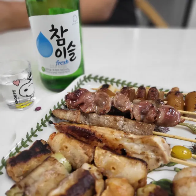 [다물꼬치] 모듬꼬치 10개 +데리야끼소스120g+매운고추소스120g 리뷰 사진