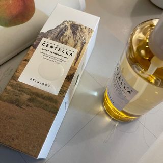 스킨1004 [SKIN1004] 마다가스카르 센텔라 라이트 클렌징 오일 200ml — 3점을 준 리뷰어가 2024년 7월 올린 사용 사진