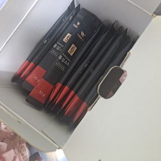 [푸름웰니스] 프리미엄 6년근 홍삼스틱 3mg x 100포 — 5점을 준 리뷰어가 2022년 4월 올린 사용 사진