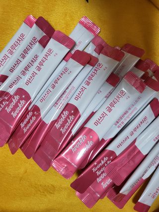 메디포스트 모비타 미쓰리 글루타치온 30포 — 5점을 준 리뷰어가 2023년 1월 올린 사용 사진