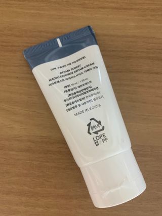 더마포레스트 마데카소사이드 리페어 크림 / 캐비아추출물 병풀추출물 시카케어 미백 주름개선 — 5점을 준 리뷰어가 2021년 6월 올린 사용 사진