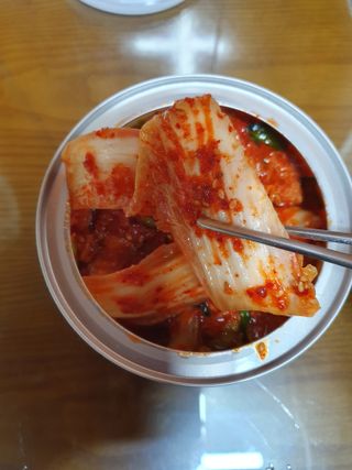 셰프애찬 알배기 겉절이 김치 1kg — 5점을 준 리뷰어가 2022년 9월 올린 사용 사진