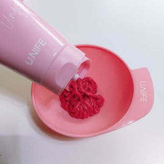 [유니프] 헤어 샤이니 핑크 컬러 트리트먼트240g — 5점을 준 리뷰어가 2023년 11월 올린 사용 사진