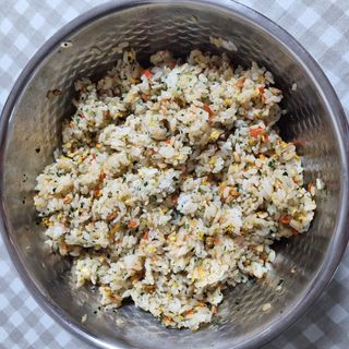 해풀잎 누구나 김밥*1ea [(혼합야채 35g *1ea,  김밥김 (5g, 5ea),  양념간장 (6g, 5ea), 참기름(5g, 2ea)] — 4점을 준 리뷰어가 2022년 7월 올린 사용 사진