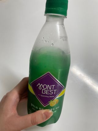 몽베스트 Montbest with Sparkling water Lemon OR Lime 20병(랜덤) — 5점을 준 리뷰어가 2022년 5월 올린 사용 사진