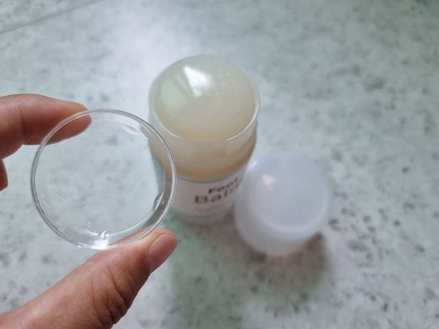 젤리핏 수분 풋 밤 75g 대용량 갈라진발 발보습 발스틱 리뷰 사진