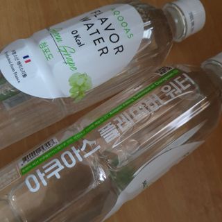 아쿠아스 플레이버워터 [아쿠아스] 제로칼로리 플레이버워터 복숭아/청포도 1BOX 20개입 — 5점을 준 리뷰어가 2021년 4월 올린 사용 사진
