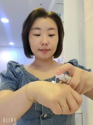 닥터스피지에이 닥터스 피지에이 딥 케어 모이스처라이징 크림 — 5점을 준 리뷰어가 2021년 6월 올린 사용 사진