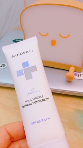 바노바기 코스메틱 바노바기 밀크씨슬 리페어 시카 선스크린 플러스 50ml — 5점을 준 리뷰어가 2023년 1월 올린 사용 사진