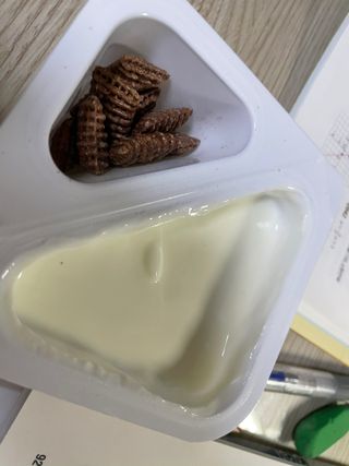 매일바이오 토핑요거트 — 5점을 준 리뷰어가 2021년 6월 올린 사용 사진