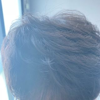 [갸스비] 곱슬 머리부터 파마까지 남자의 컬을 위한 갸스비 컬크림 — 2.5점을 준 리뷰어가 2021년 10월 올린 사용 사진